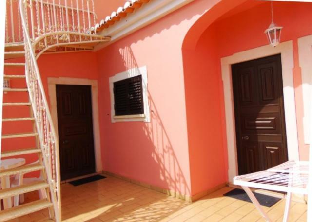 Saraiva'S Guest House Lagos Exterior foto